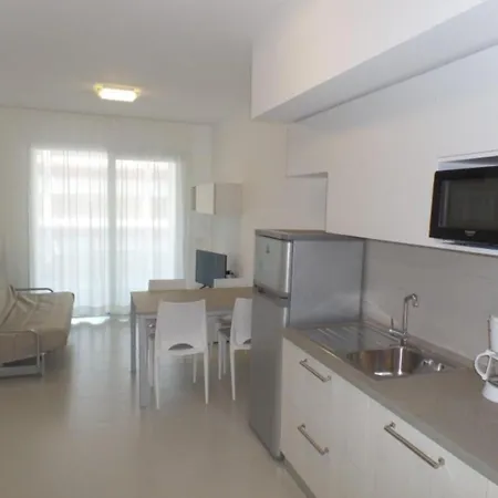 Apartment Contemporary Flat In With Pool Bibione